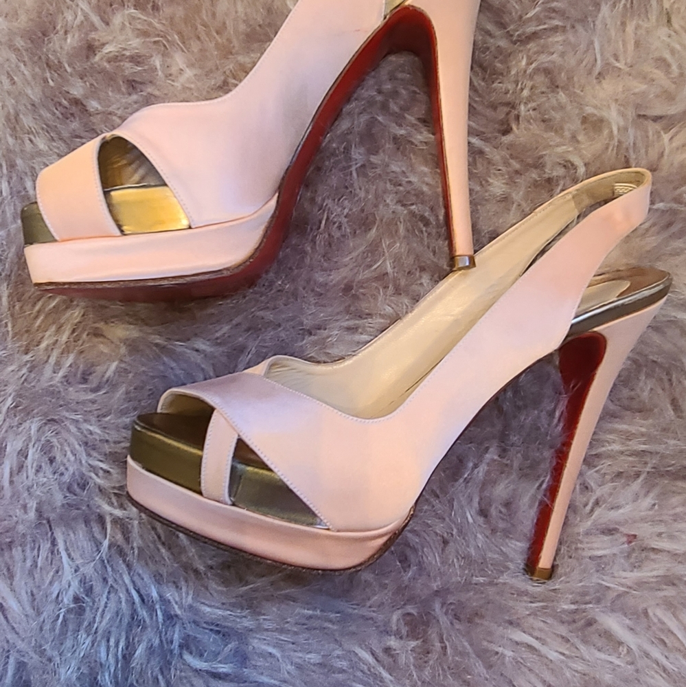 Christian Louboutin pink satin/gold platform 38
